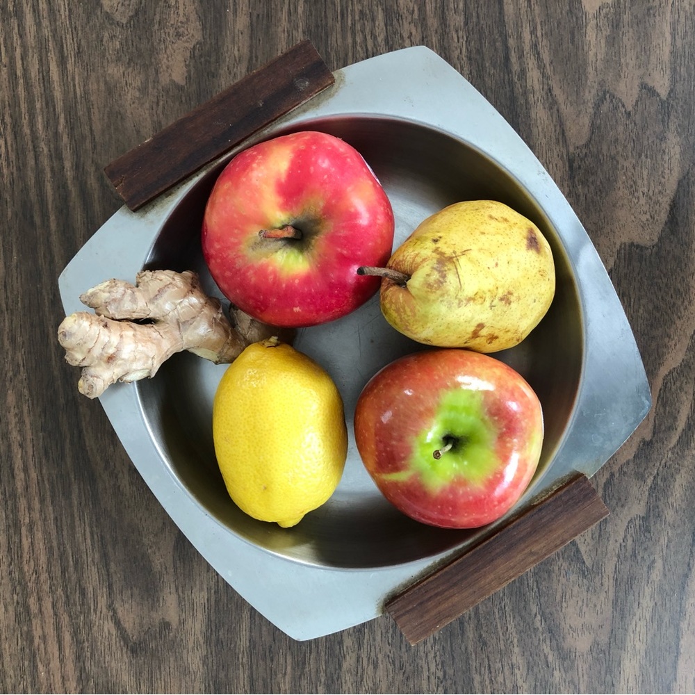 Mid-Century Fruit / Utility Bowl
